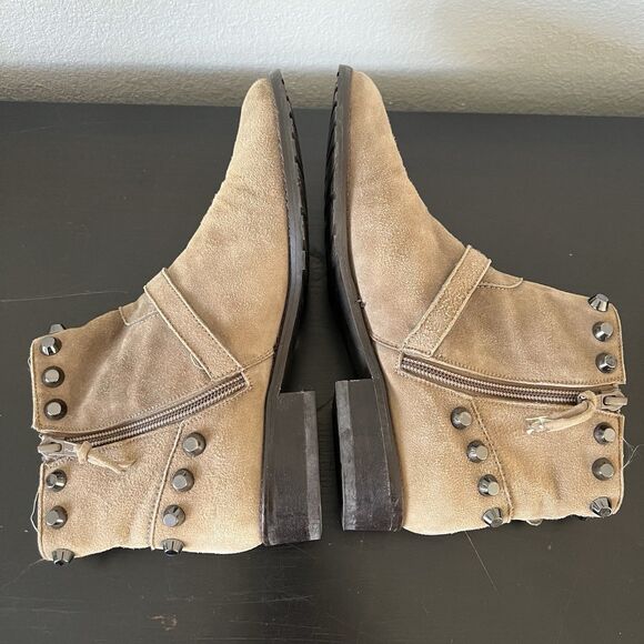 Stuart Weitzman Go West Studded Bootie Size 6 - Picture 5 of 8